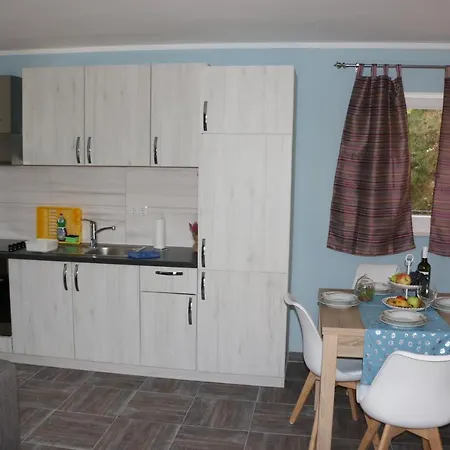 Vila Nostra Vita -apartmani Country house